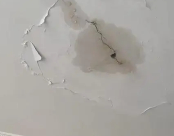 菏泽阳台漏水维修公司分享下屋面防水工程质量问题原因分析